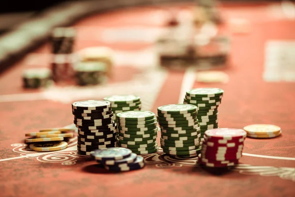 How Online Casino Content Platforms Provide Industry Insights